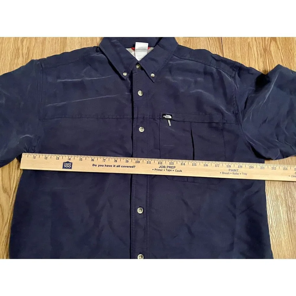 The North Face Men's Long Sleeve Dress Shirt Size M Button‎ Down Navy Blue F